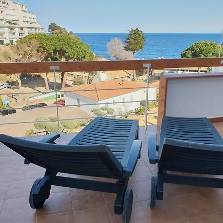 House With 3 Bedrooms In Salionc, With Wonderful Sea View And Furnishe Salionc